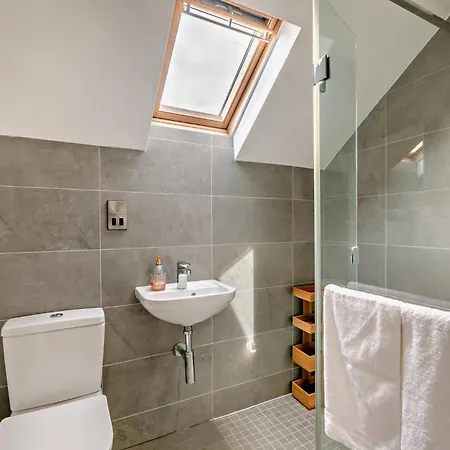 別荘 2 Bed In G0037